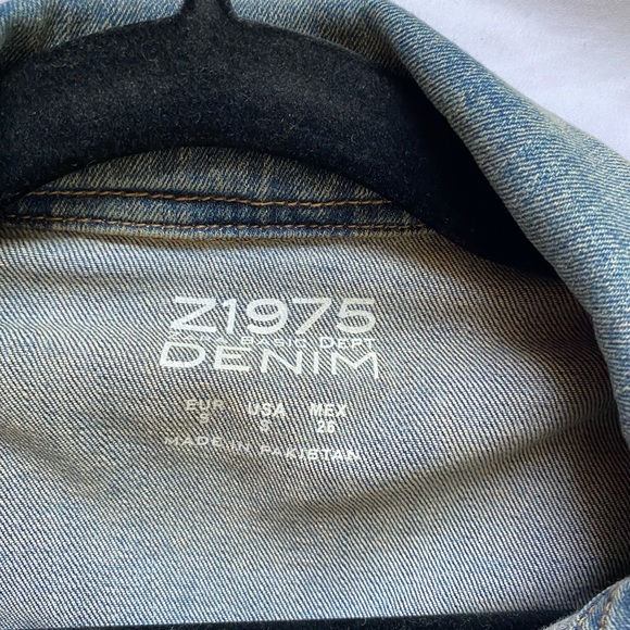 Denim Zara Jacket With Shoulder Spikes - Picture 3 of 4